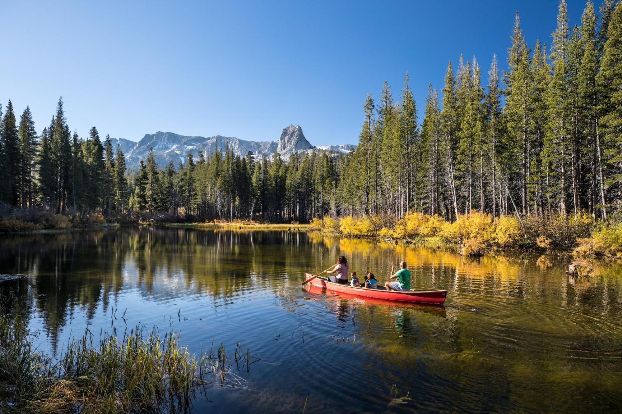 De Pinos #09 Mammoth Lakes